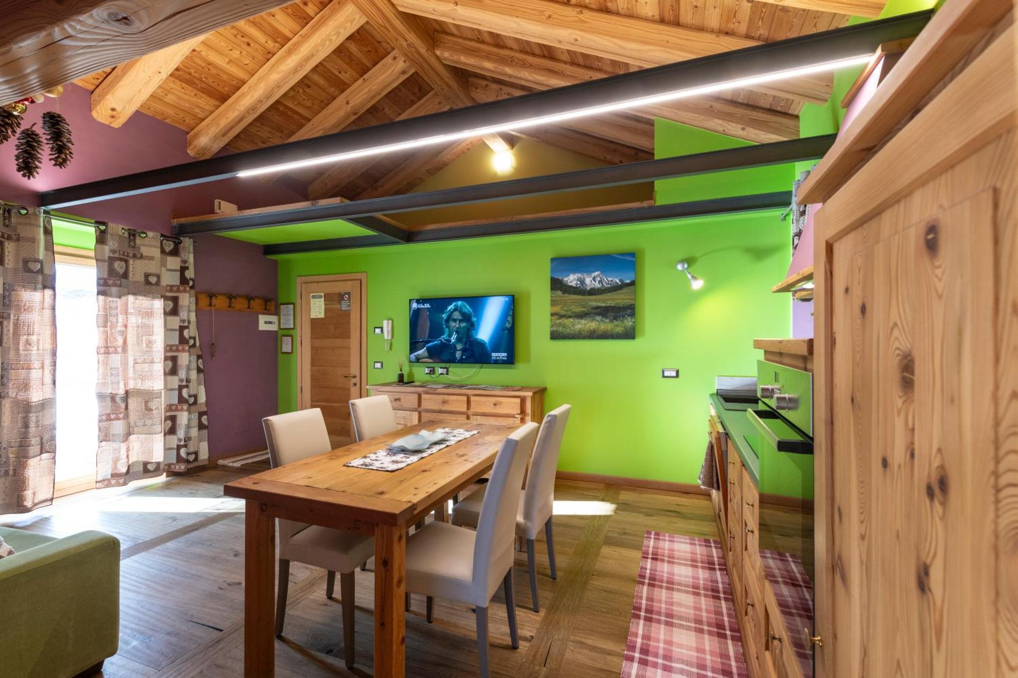 Agriturismo Gli Elfi Aosta Luaran gambar