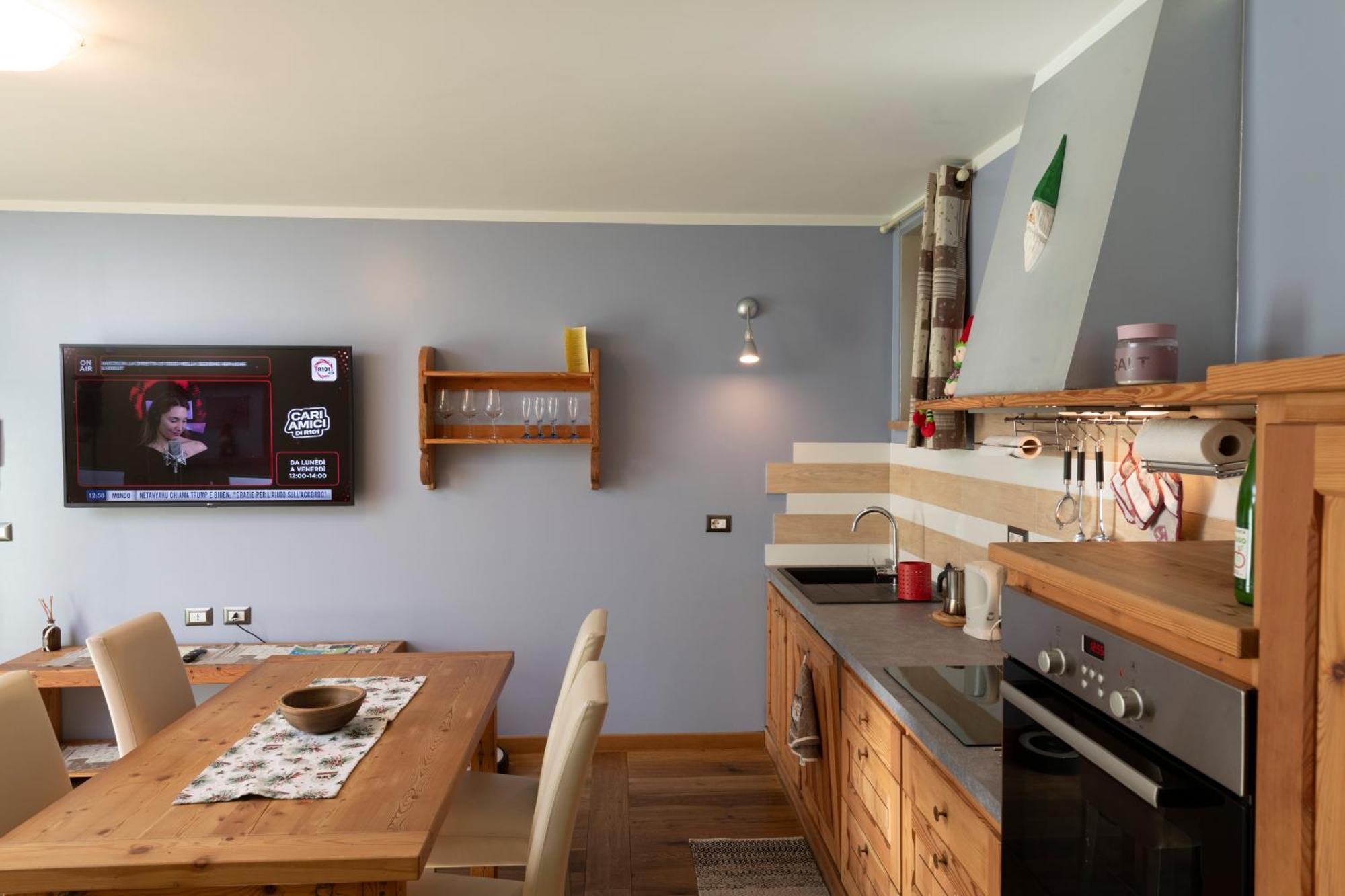 Agriturismo Gli Elfi Aosta Luaran gambar
