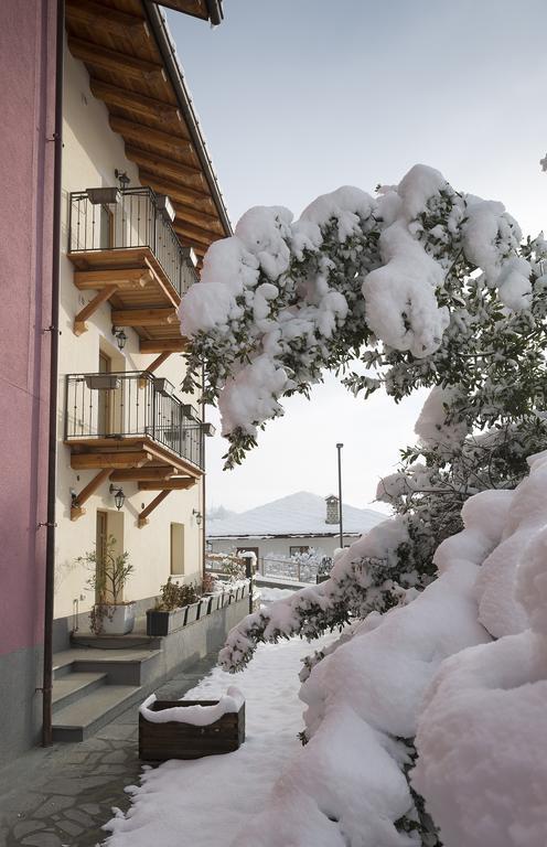 Agriturismo Gli Elfi Aosta Luaran gambar
