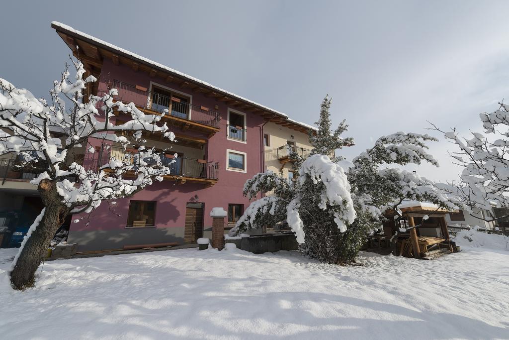 Agriturismo Gli Elfi Aosta Luaran gambar