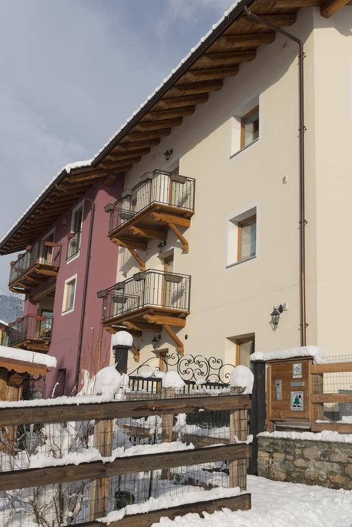 Agriturismo Gli Elfi Aosta Luaran gambar
